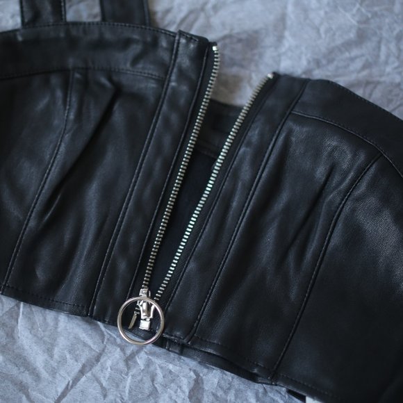 Pre-owned Faux Leather Black Crop Bra Top. - Picture 2 of 6
